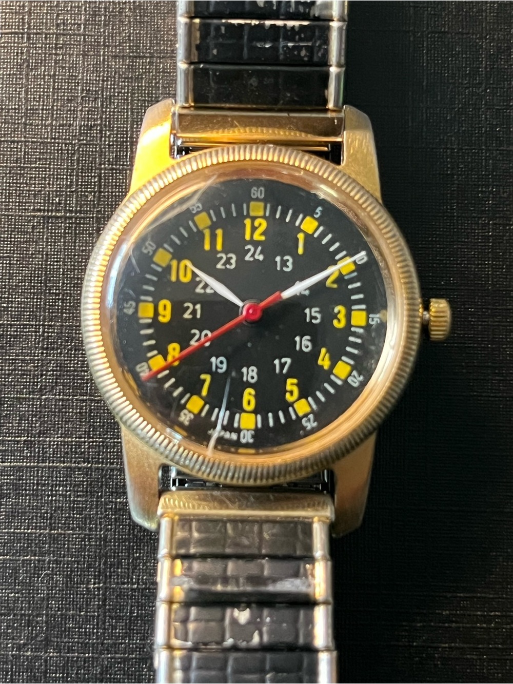 Vintage Type A-D MIL-W-6433 Military Style Field Watch Gold Tone Black Dial